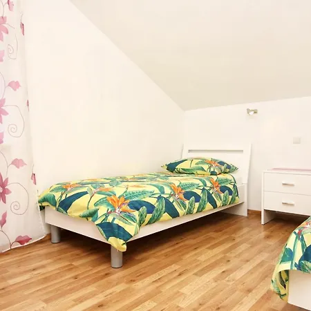 Apartment By The Sea Cove Vrbovica Bay - Vrbovica