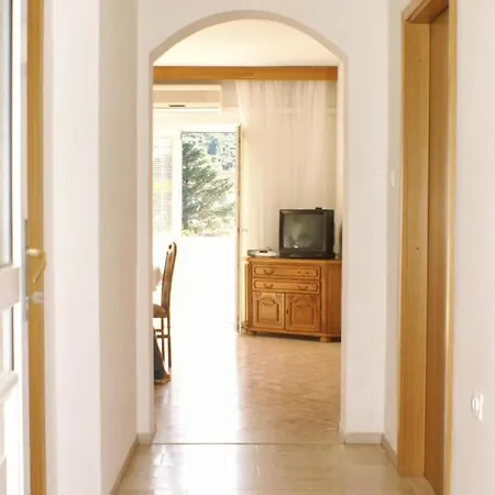Appartement By The Sea Cove Vrbovica Bay - Vrbovica